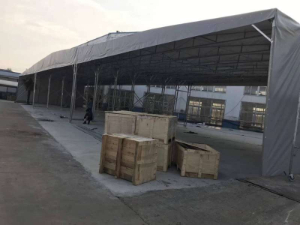 推拉雨（yǔ）篷